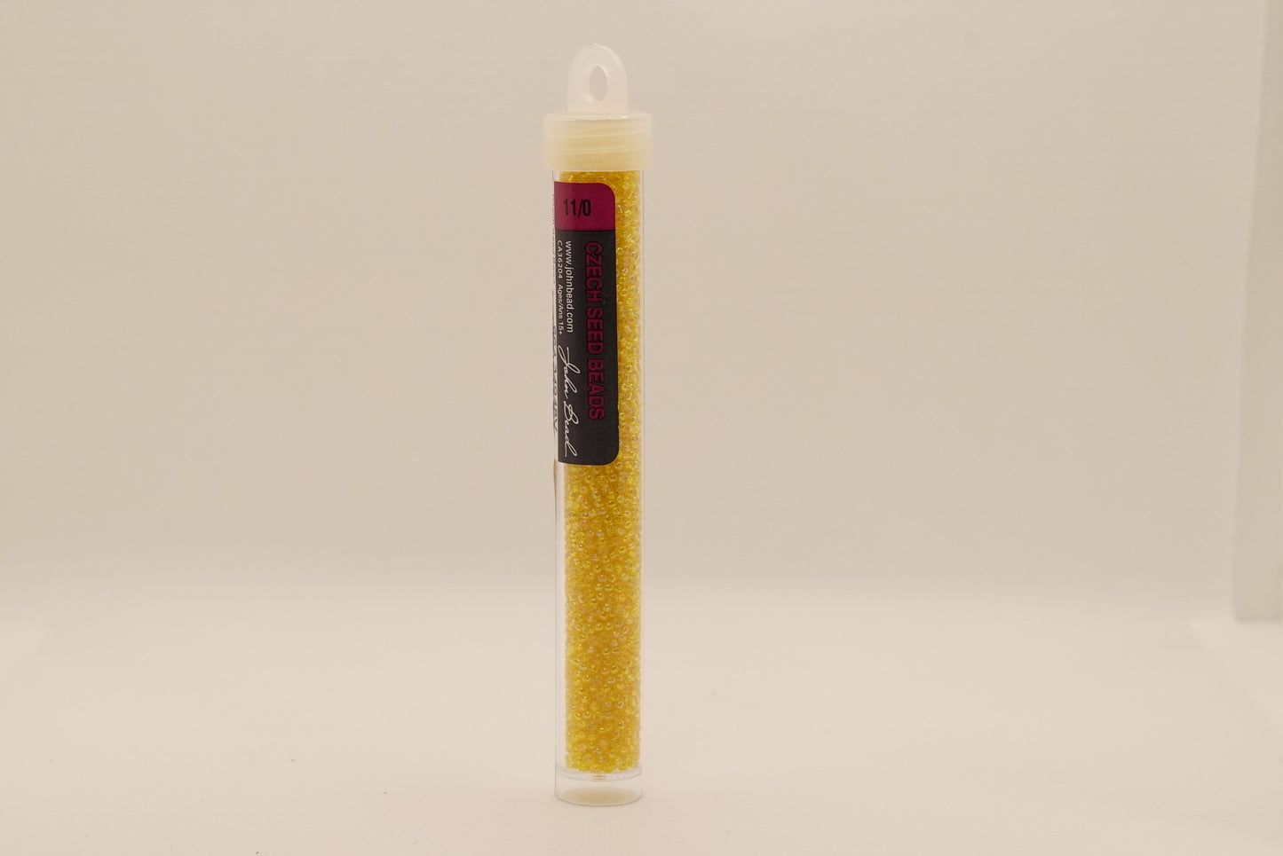 70 - 11/0 Vial Transparent Yellow AB