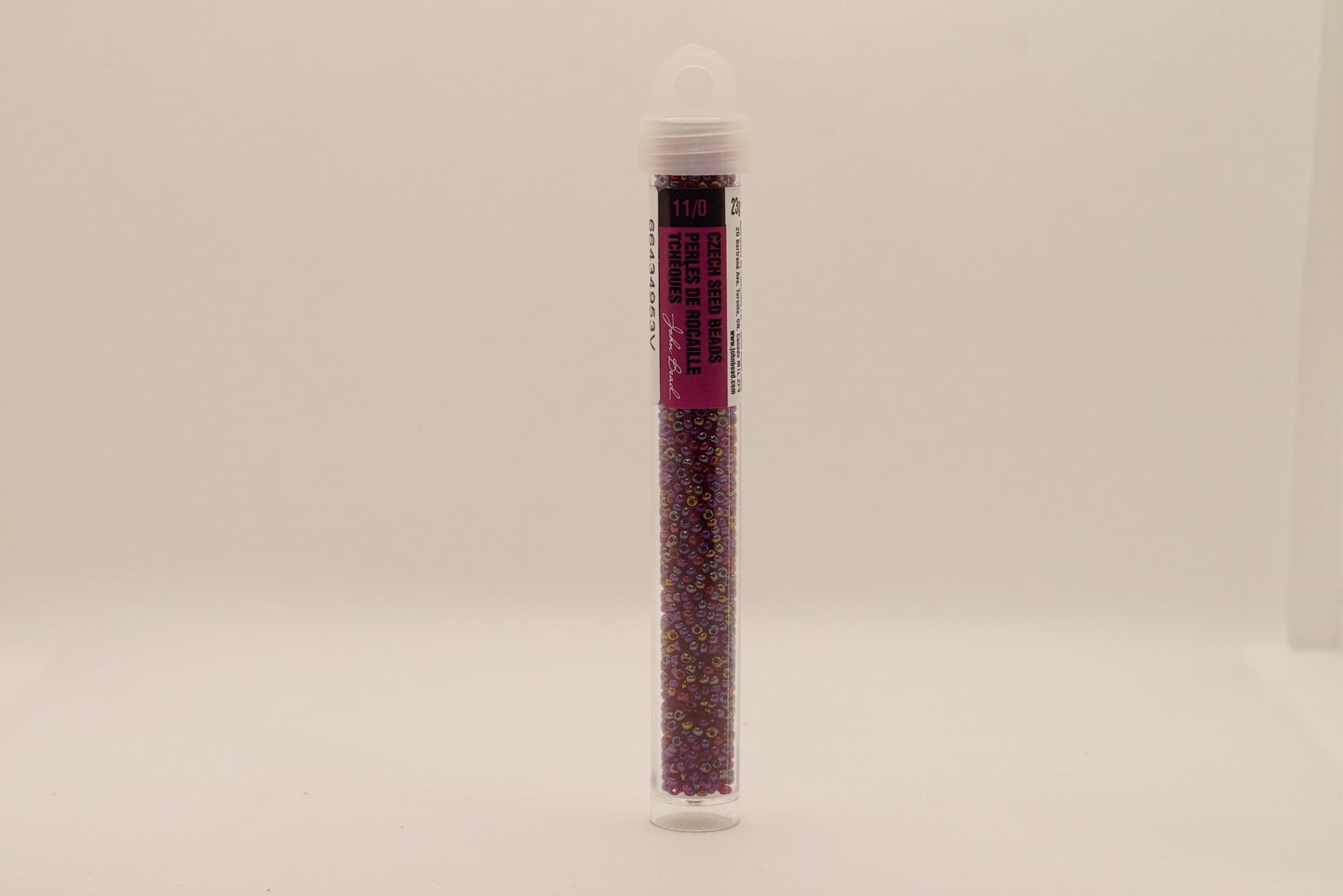 74 - 11/0 Vial Transparent Red AB