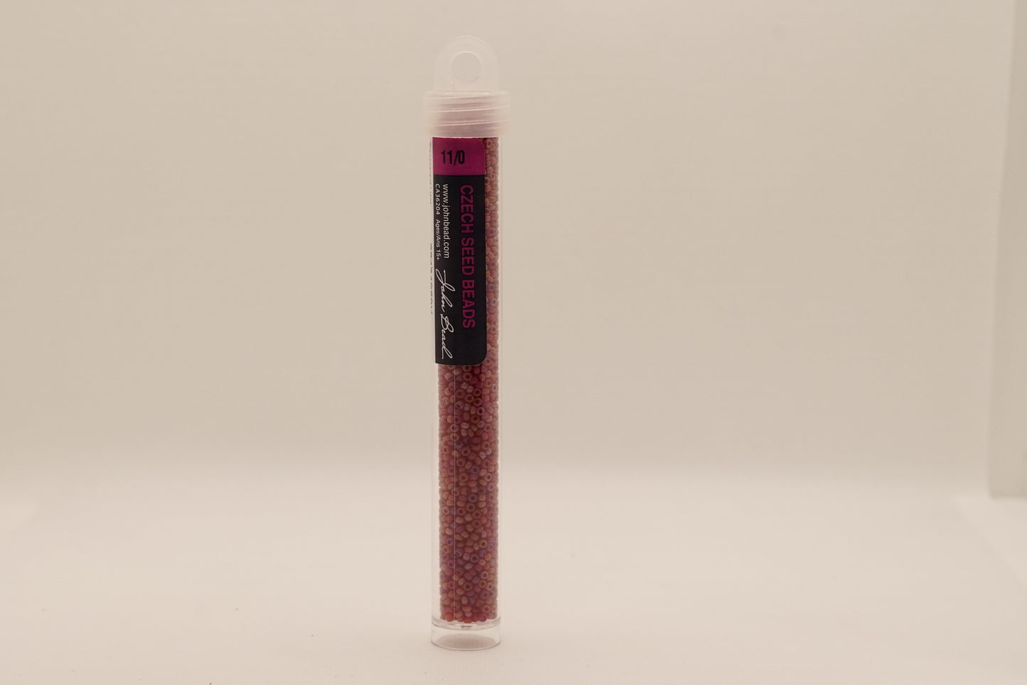 76 - 11/0 Vial Transparent Light Red AB Matt