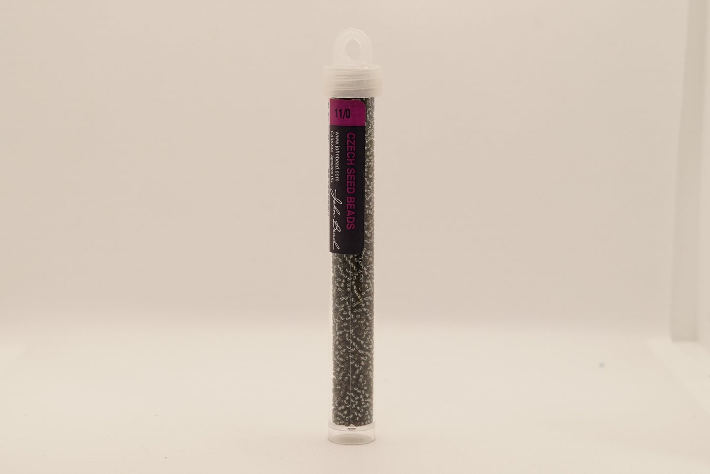 145 - 11/0 Vial S/L Grey