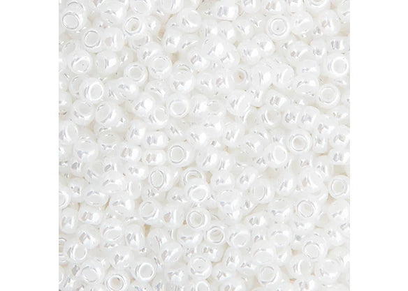 446 - Miyuki Seed Bead 11/0 White Pearl Ceylon