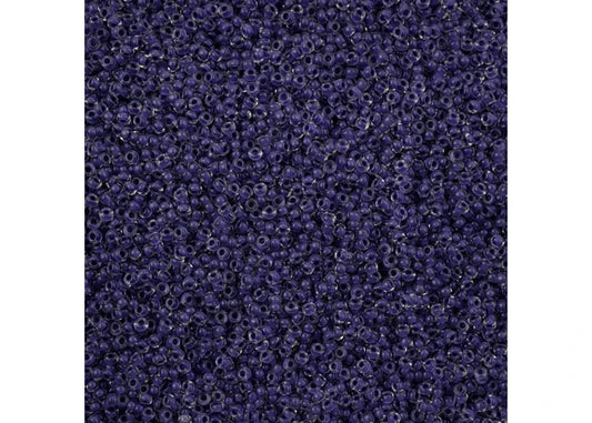 672 - 11/0 Crystal C/L Terra Intensive Purple