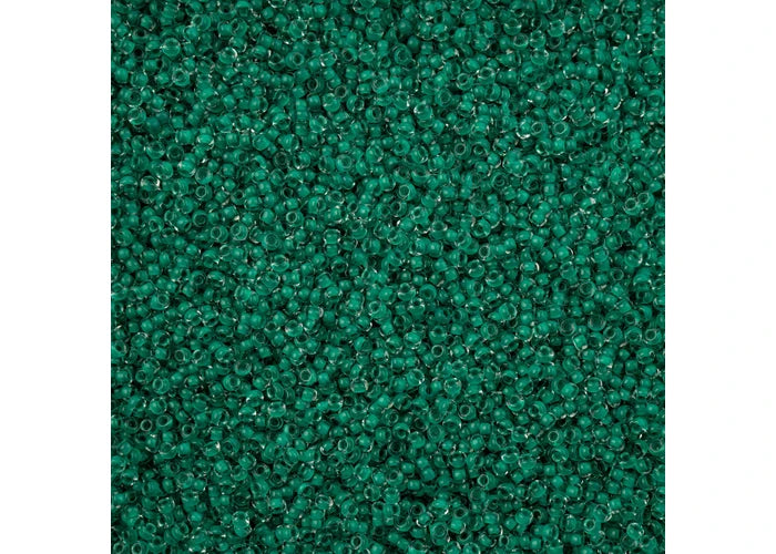 677 - 11/0 Crystal C/L Terra Intensive Dark Green
