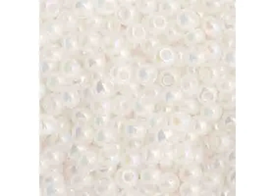 115 - 11/0 Vial Opaque White AB