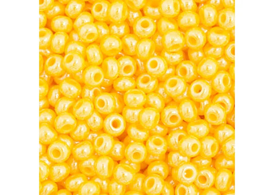 135 - 11/0 Vial Opaque Golden Yellow Luster
