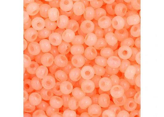 172 - 11/0 Vial Pearl Peach AB