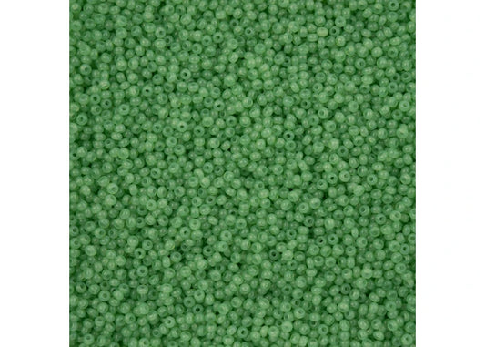 218 - 11/0 Vial Alabaster Dark Green Solgel